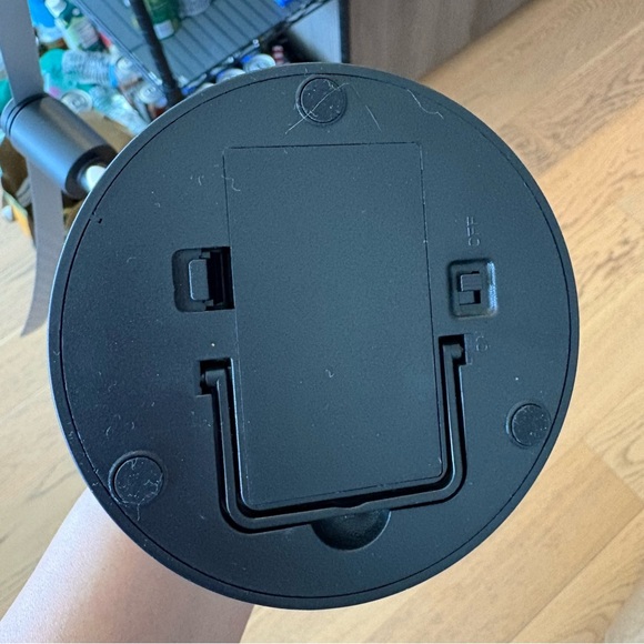 Gooseneck Fly Fan - Black and Gold - Picture 6 of 12